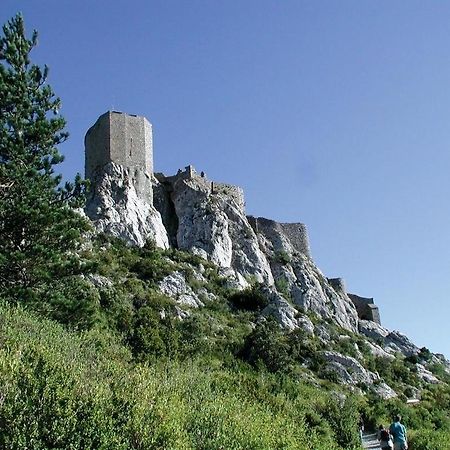 Ecurie De Cucugnan Bed & Breakfast Bagian luar foto