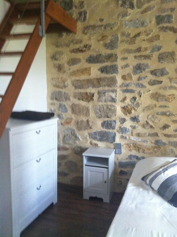 Ecurie De Cucugnan Bed & Breakfast Bagian luar foto